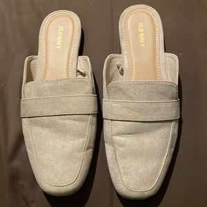 Cute tan mules